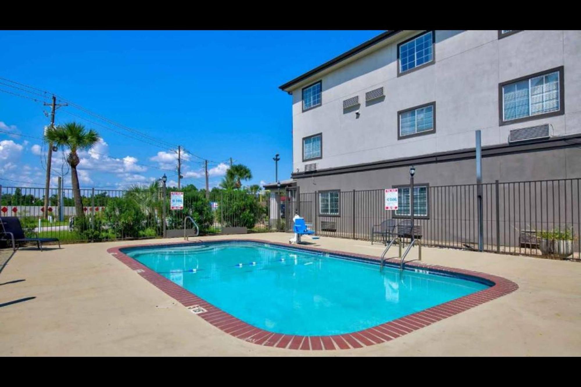 Oyo Townhouse Sulphur,La Extended Stay Esterno foto